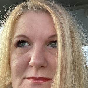 Meet your Posher, Cherie